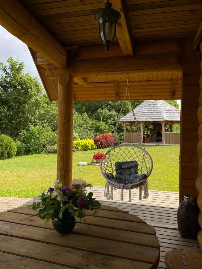 Brivdienu Maja Ar Pirti "Strautkalni" Ieriki Bagian luar foto